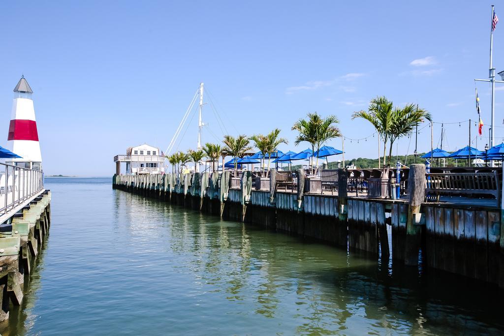 Danfords Hotel & Marina Port Jefferson Exterior photo