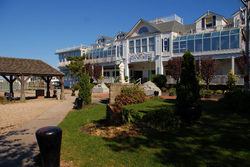 Danfords Hotel & Marina Port Jefferson Exterior photo